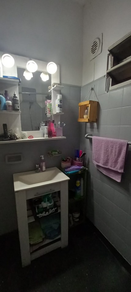 VENTA DE CASA CON QUINCHO Y GARAJE. OFERTA!!!