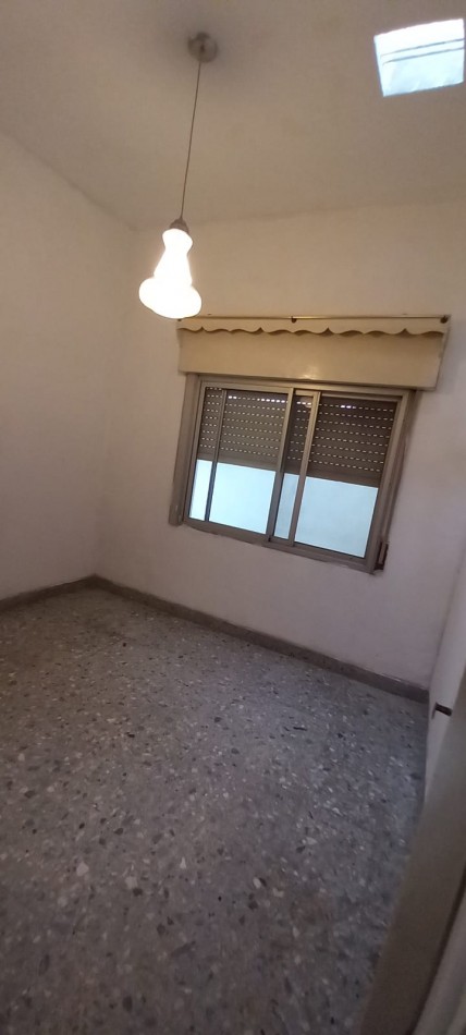 ALQUILER DE CASA 3 AMBIENTES - MONTE CHINGOLO