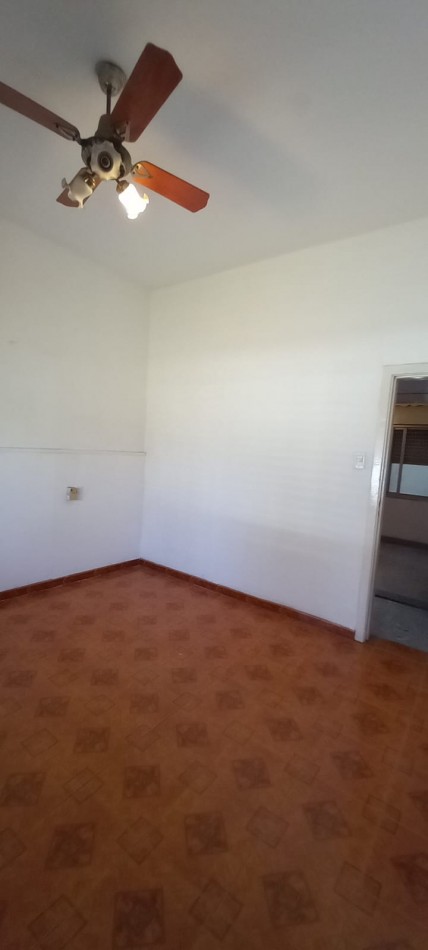 ALQUILER DE CASA 3 AMBIENTES - MONTE CHINGOLO