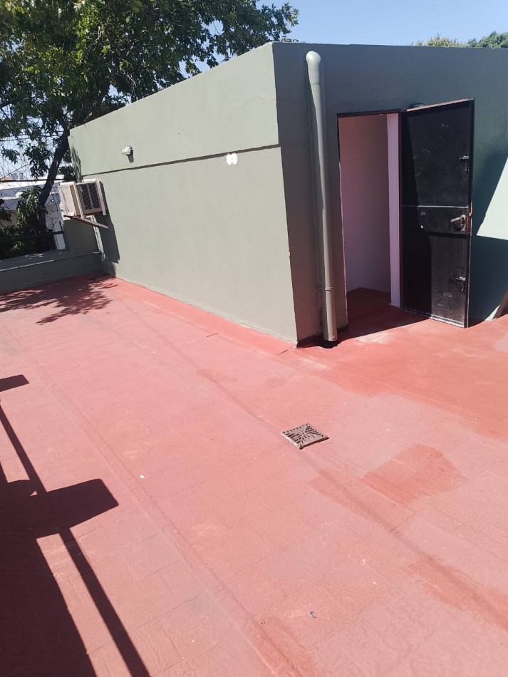 ALQUILER DE PH TIPO CASA AL FRENTE 3 AM CON GARAJE