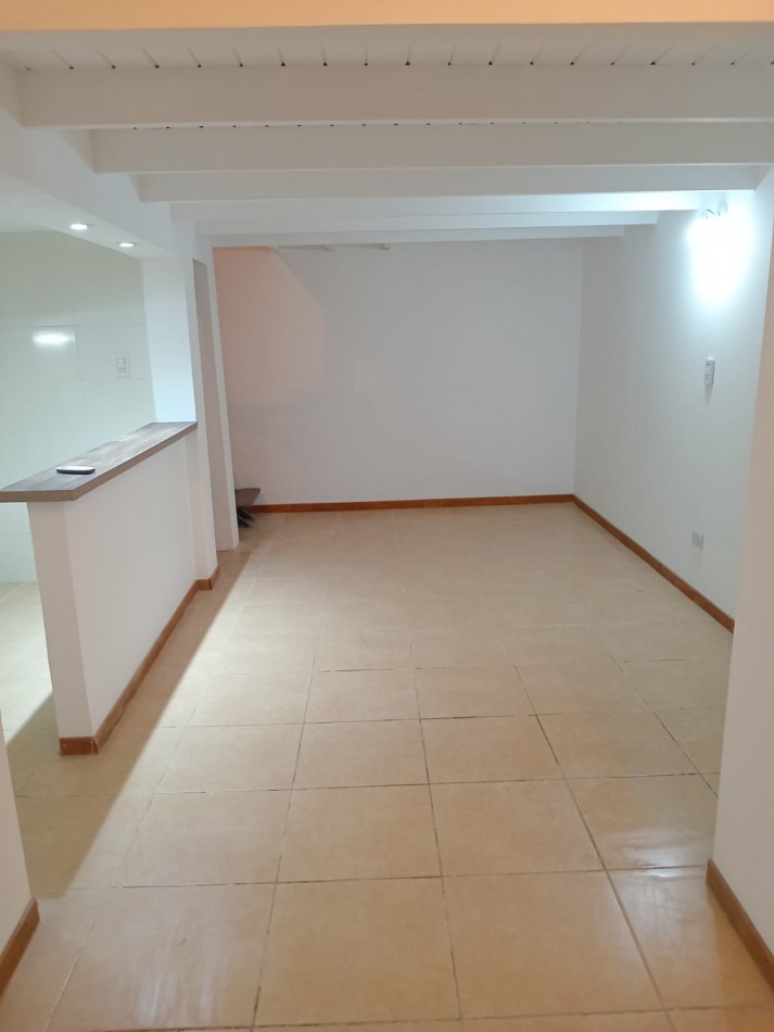 ALQUILER PH 2 AM INTERNO - REMODELADO A NUEVO - EXCELENTE UBICACION