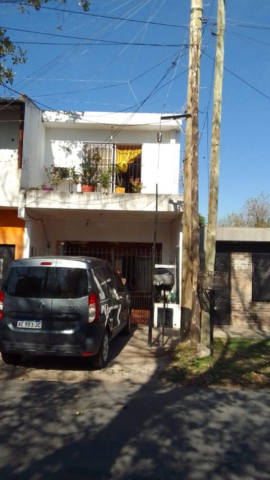 VENTA CASA 3 AM 2 PLANTAS - SE ACEPTA FINANCIACION