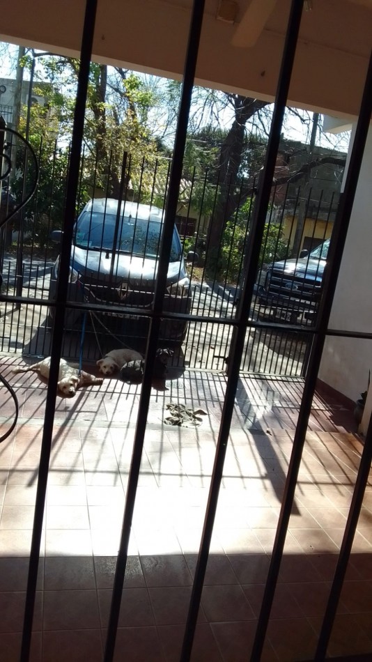 VENTA CASA 3 AM 2 PLANTAS - SE ACEPTA FINANCIACION