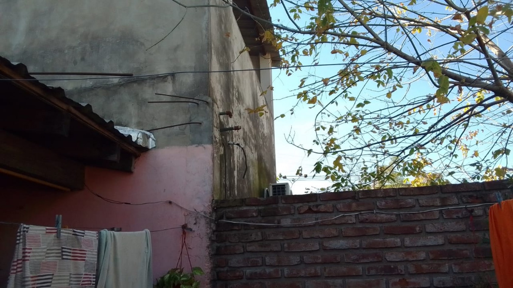 VENTA CASA 3 AM 2 PLANTAS - SE ACEPTA FINANCIACION