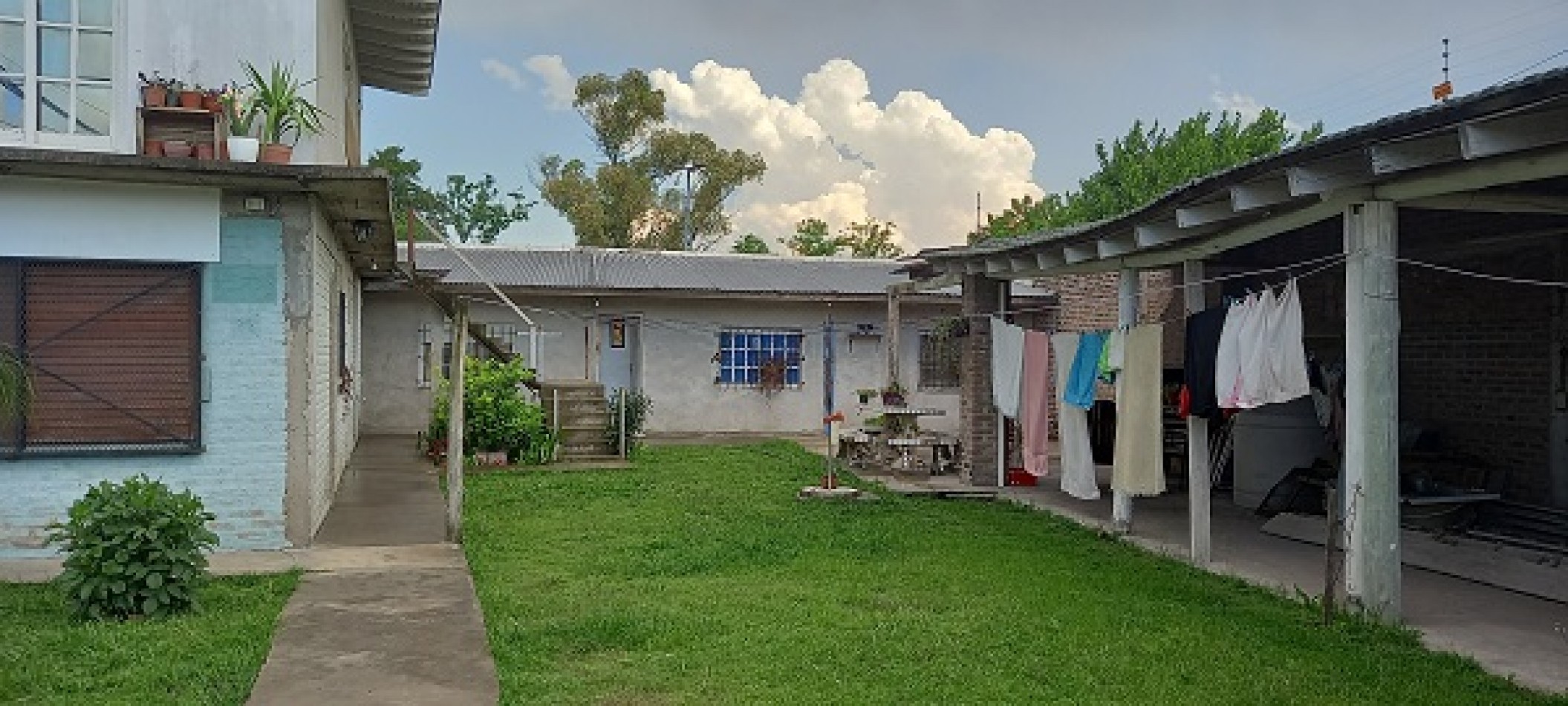 venta de casa mas dptos en block.