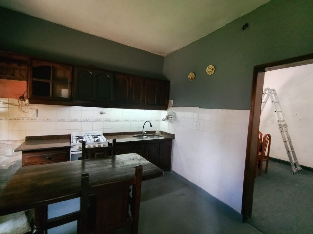 Alquiler de departamento 3am con cochera y patio con lavadero 