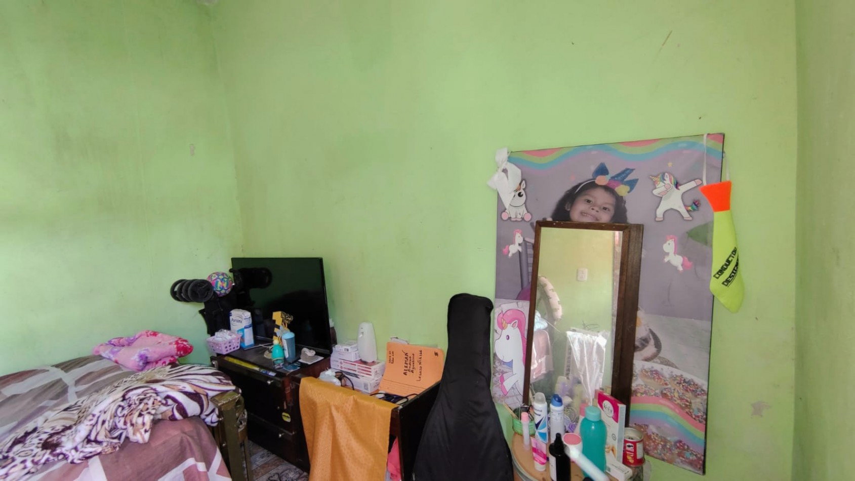 VENTA DE TERRENO CON 2 PH 3 Y 2 AMBIENTES A RECICLAR