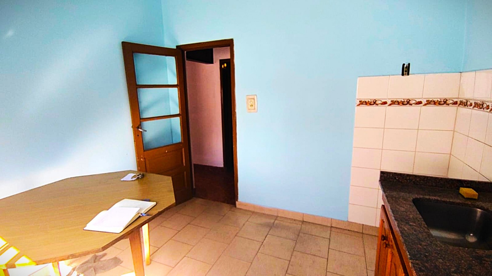 ALQUILER DE CASA 3 AMBIENTES