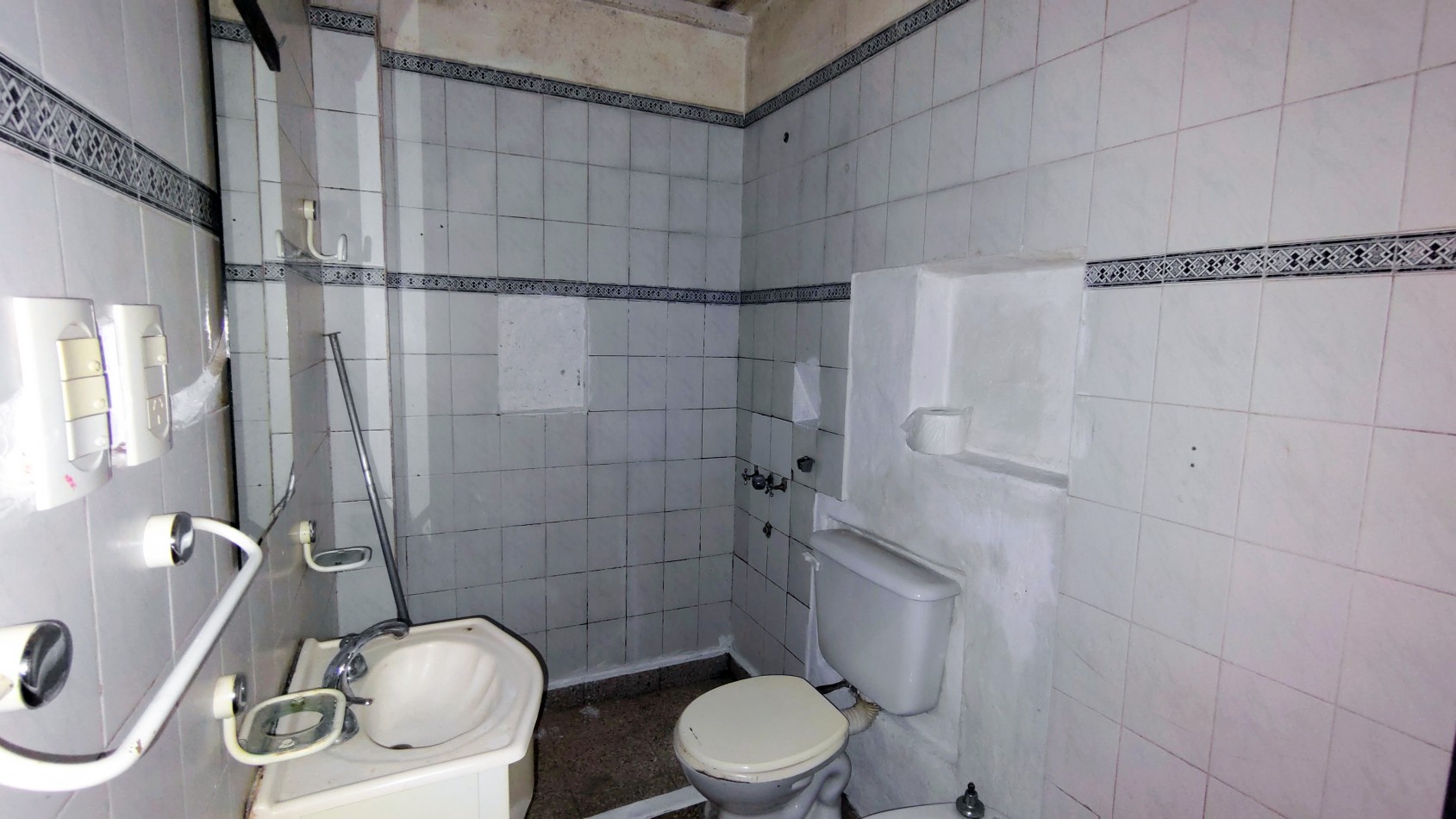 ALQUILER DEPARTAMENTO PH 3 AMBIENTES CON 2 PATIOS