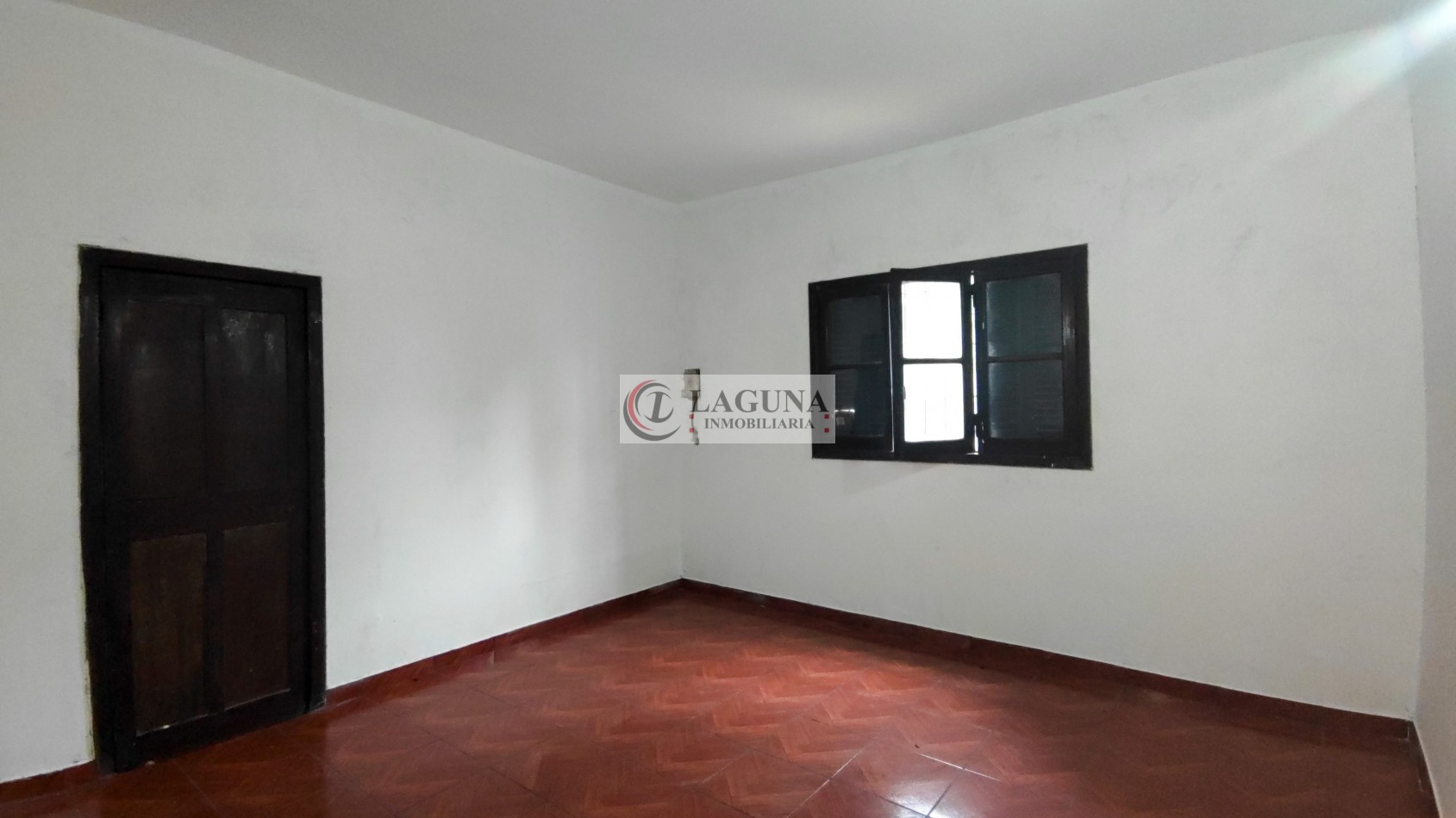 ALQUILER DE PH 3 AMBIENTES CON PATIO Y GARAGE CUBIERTO