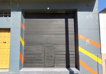 ALQUILER DE LOCAL COMERCIAL EN EXCELENTE ESTADO - VALENTIN ALSINA